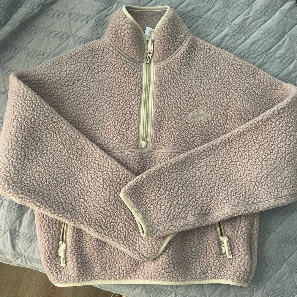 Aritzia fleece